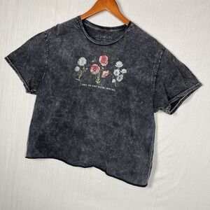 Fifth Sun Graphic Tee Women's L Charcoal Distressed Wash Wildflower Grunge